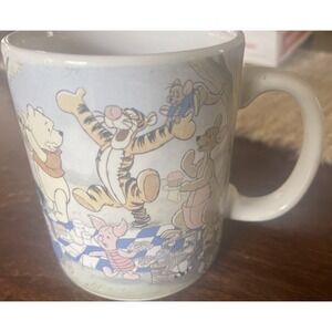 Vintage Large Winnie The‎ Pooh Coffee Cup/Mug Made In Thailand
